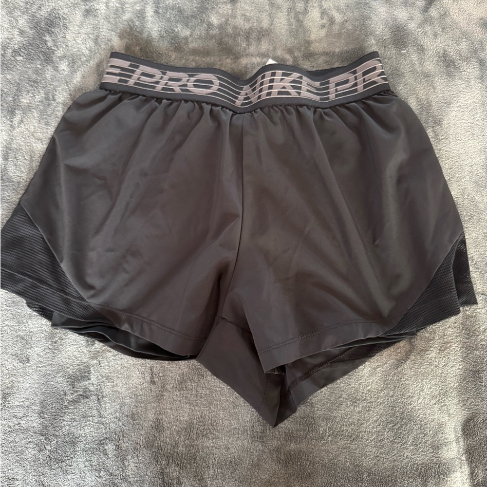 Nike Black Athletic Shorts Moisture-Wicking Performance